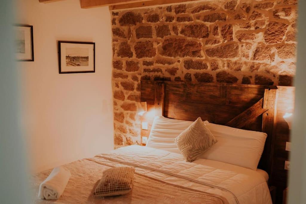 Gite Naturia - Chaumiere De Berringue Plouhinec  Extérieur photo